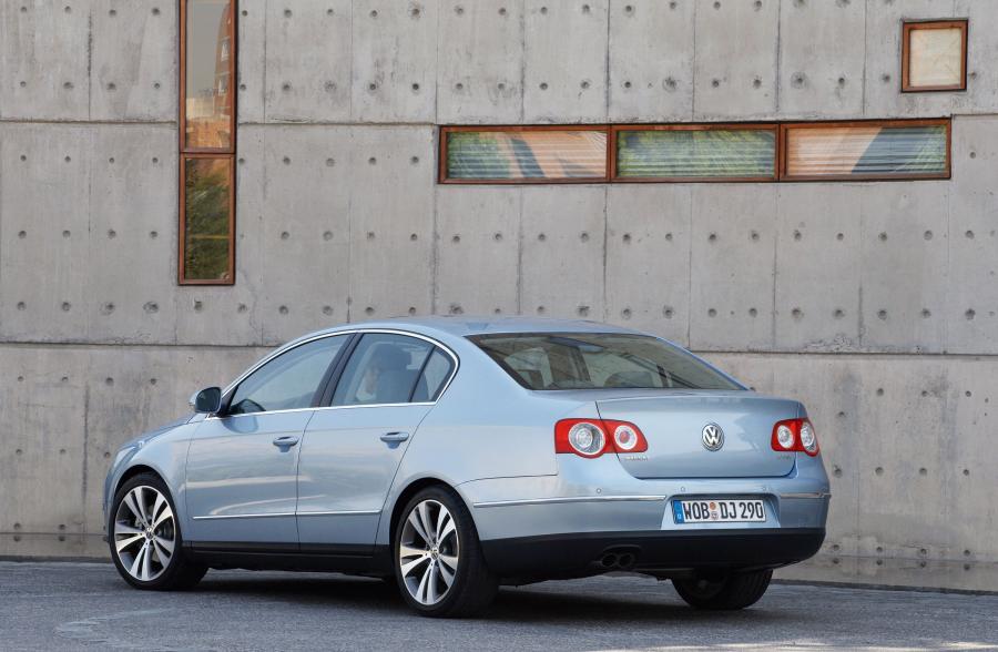 Volkswagen Passat 2005 года  (фото 115 из 161)
